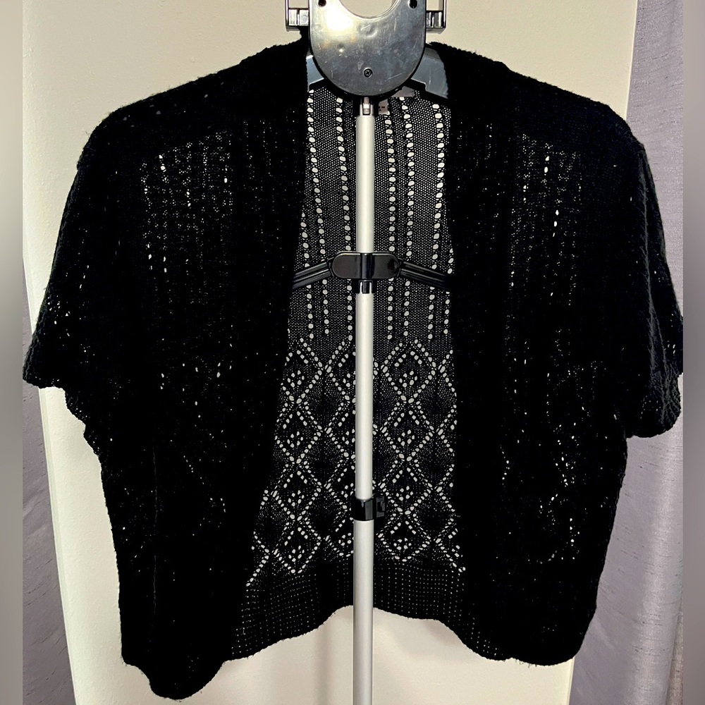 Black Crop Sweater